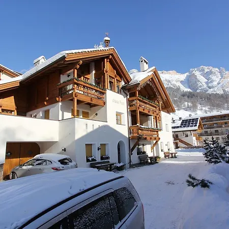 Residence Vajolet San Cassiano-3